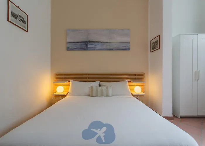 Airport House Апартаменты Бари